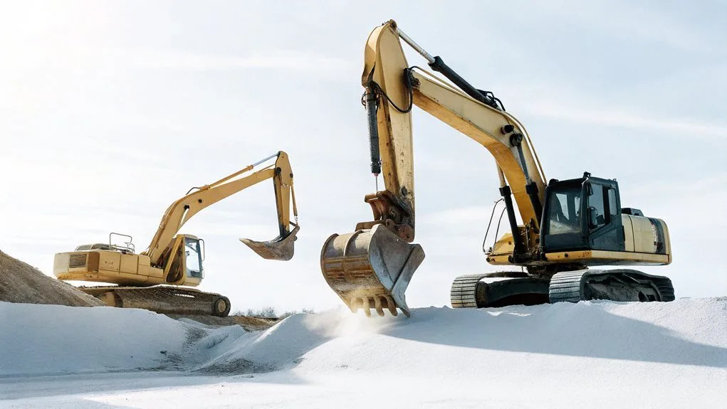 backhoe versus excavator differences